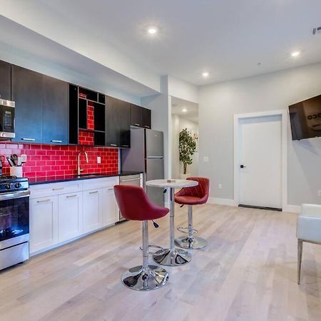 Luxury Designer Theme 2Br Apt Near Nyc / Thepath Apartman Newark Kültér fotó
