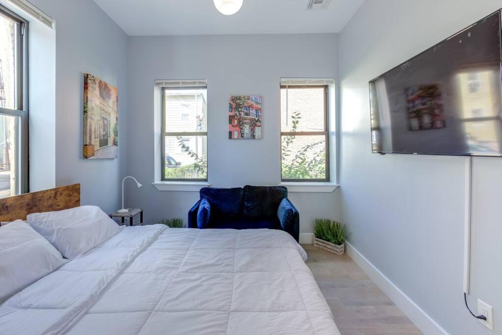 Luxury Designer Theme 2Br Apt Near Nyc / Thepath Apartman Newark Kültér fotó