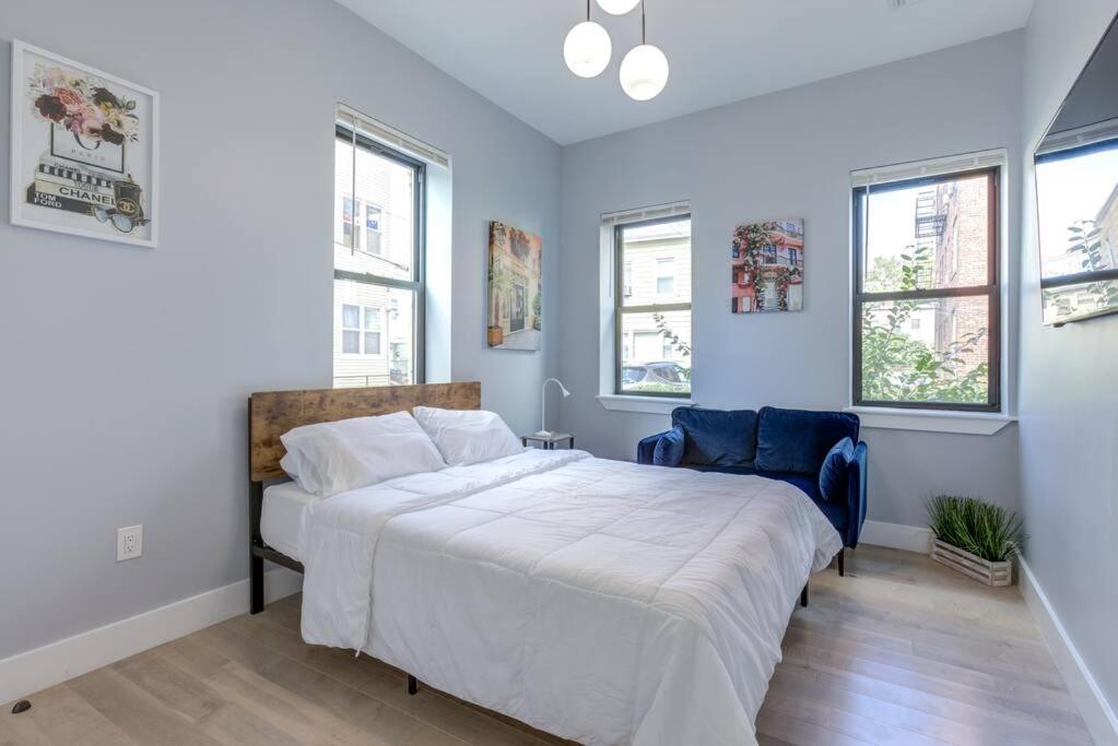 Luxury Designer Theme 2Br Apt Near Nyc / Thepath Apartman Newark Kültér fotó